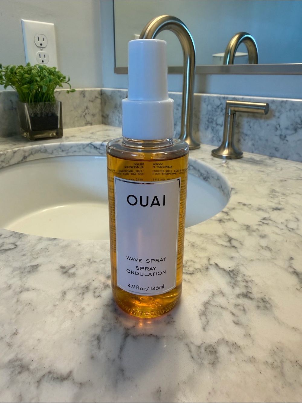 OUAI Wave Spray - Brand Nee